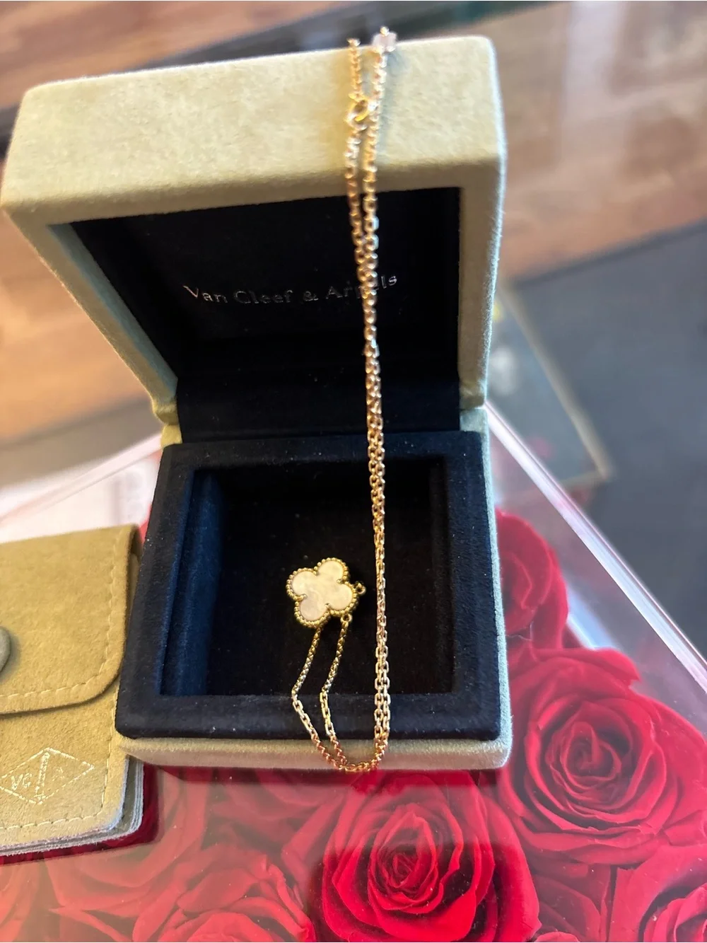 Van Cleef & Arpels Gold Necklace with White Mother-of-Pearl Clover